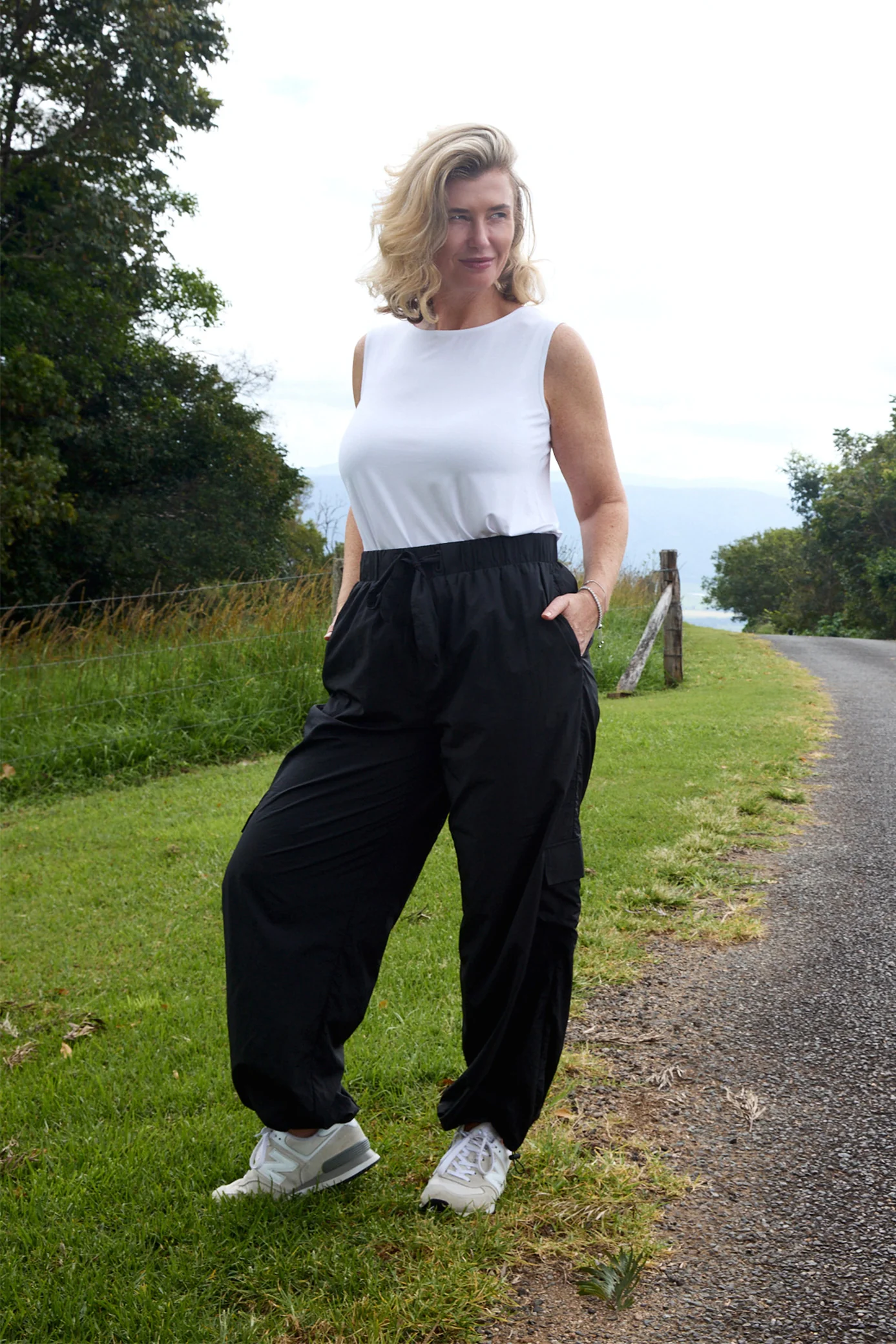 Parachute Pant - Black - Image 3