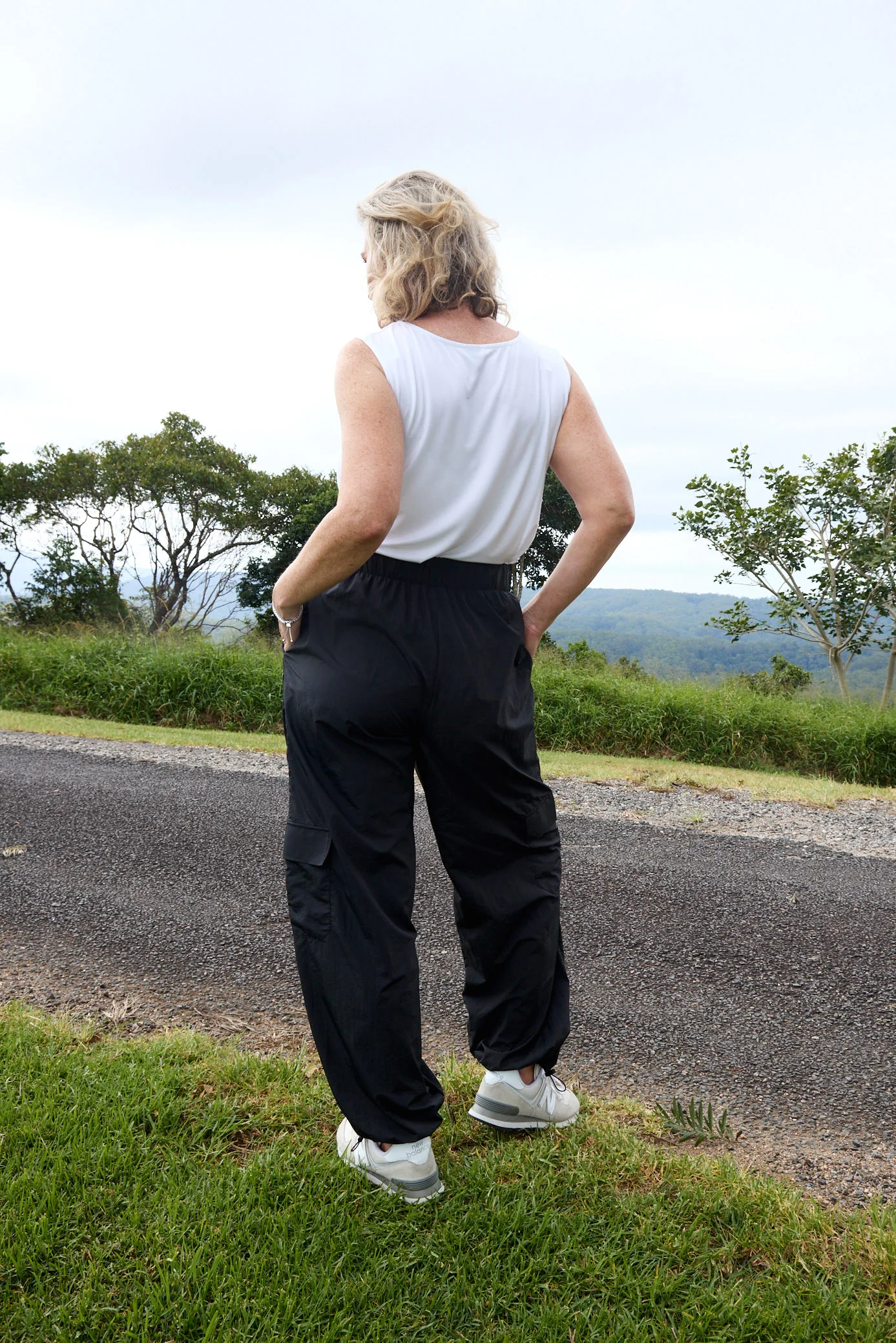 Parachute Pant - Black - Image 4