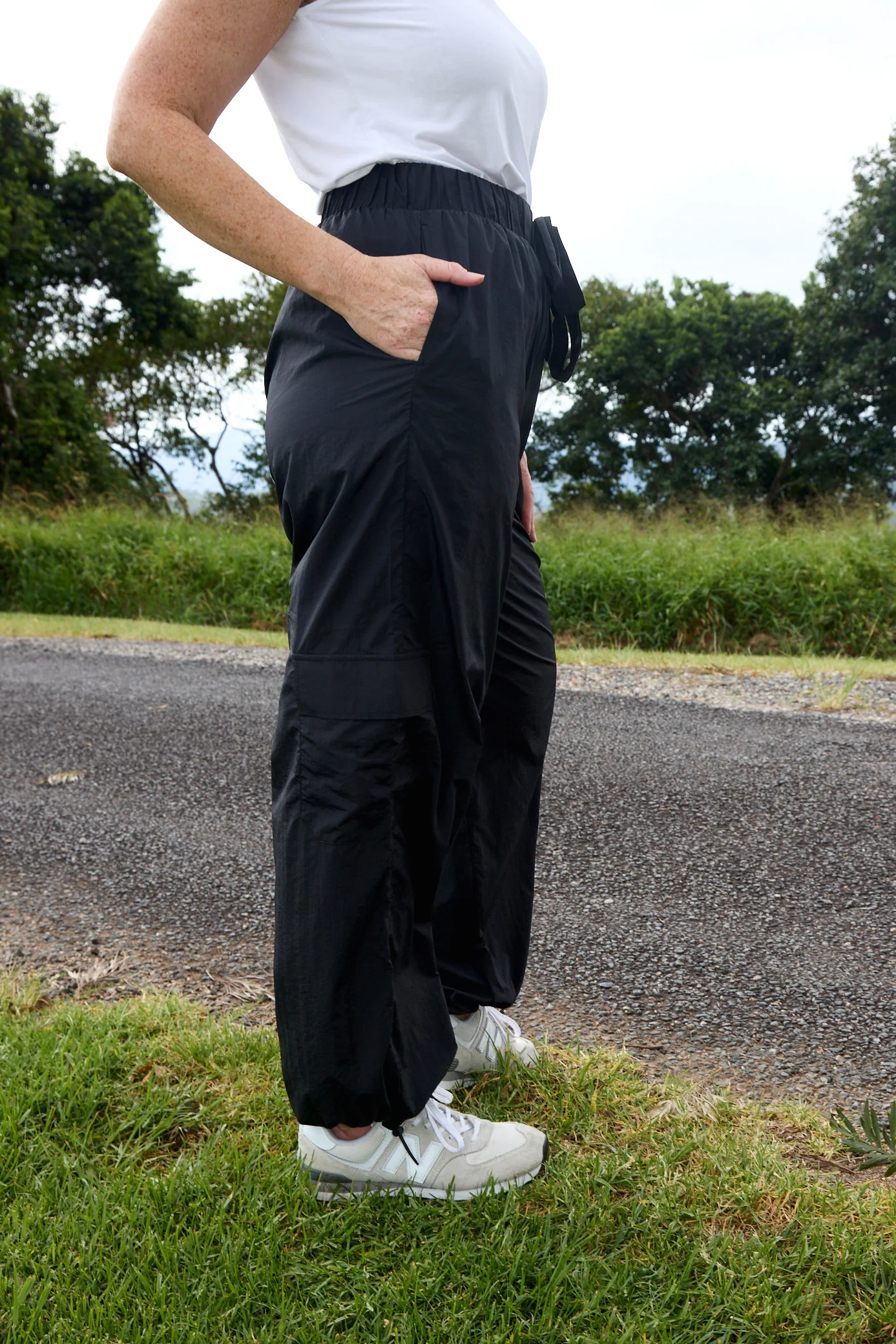 Parachute Pant - Black - Image 5