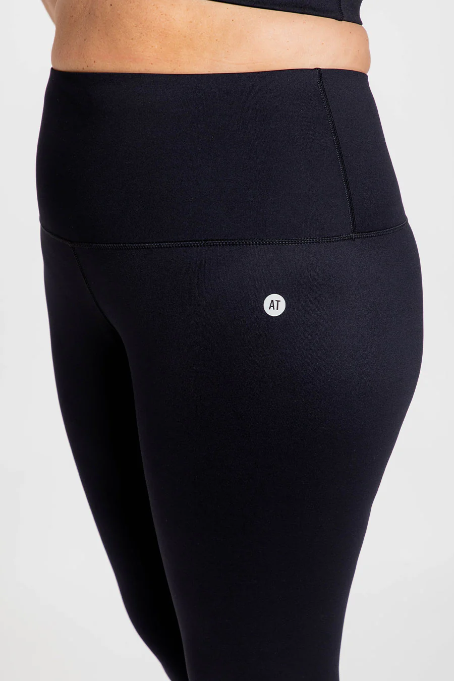 Thermal High-Waist Legging - Black - Image 7