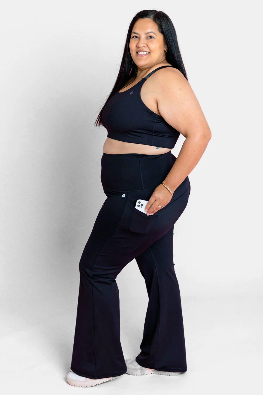 Thermal Flare Pocket Legging - Black - Image 12